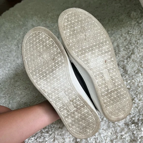 STEVE MADDEN Gray Beale Slip On Sneakers - Picture 8 of 8